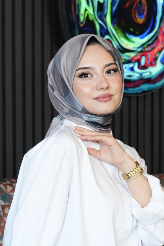 Üçgen Desen Gri Soft Pamuk Eşarp - 2