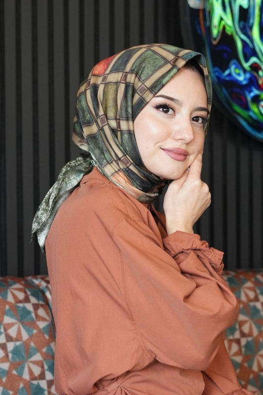 Geometrik Desen Yeşil Soft Pamuk Eşarp - 1