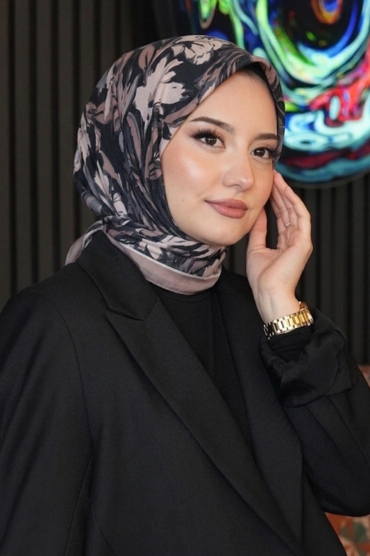 Zambak Çiçek Desen Siyah Soft Pamuk Eşarp - AFVENTE