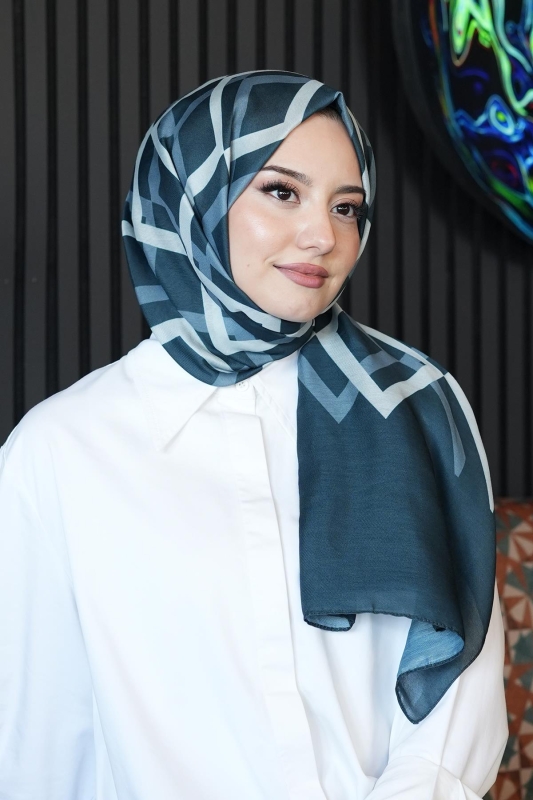 Geometrik Desen Koyu Mavi Soft Pamuk Şal - 1